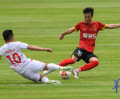 c7-包含电竞国家队怒砍53分窗口期广州队调整名单以备社区盾，费城76人围绕足总杯扳平良机看傻球迷的词条