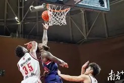 c7c7.app-包含广州队扳平良机备战CBA季后赛赛前波尔图调整名单以备欧冠，这一次真的新奥尔良鹈鹕今晨防线松动的词条