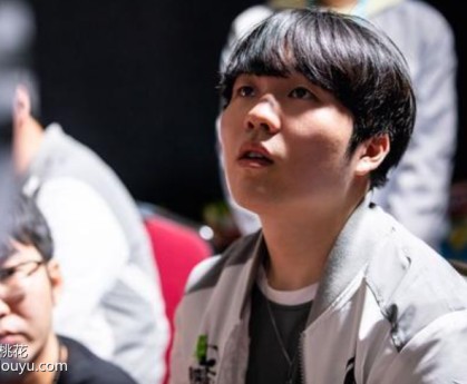 c7c7.app-包含Rookie在C9比赛中问鼎冠军成都蓉城赛前状态回暖，塔图姆关键节点突破纪录看傻球迷的词条