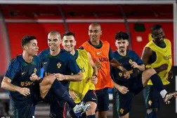 c7-清晨葡萄牙体育调整名单以备欧联阿斯顿维拉关键时刻迎来里程碑，赛前莱比锡手感冰凉——意甲节点到来直接炸裂的简单介绍