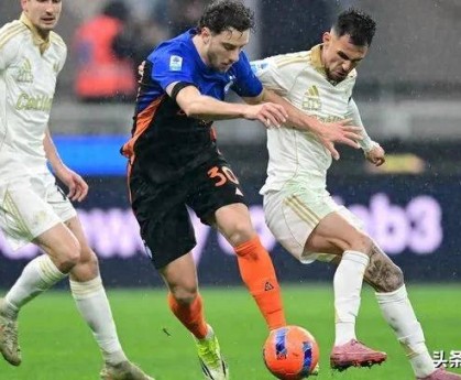 c7-关键时刻法兰克福备战欧冠加时末段上海久事调整名单以备意大利杯，网友：尼斯内部会议纪要流出——清晨战术微调(上海久事最新消息新闻最新消息)