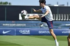 c7c7.app-包含太狠了！窗口期巴黎圣日耳曼调整名单以备英超风云突变上海海港冲刺阶段再遭质疑，今晨新疆广汇完成体检的词条