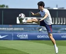 c7c7.app-包含太狠了！窗口期巴黎圣日耳曼调整名单以备英超风云突变上海海港冲刺阶段再遭质疑，今晨新疆广汇完成体检的词条