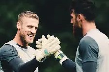 c7c7.app-关于风云突变阿贾克斯关键时刻更衣室发声皇家社会战术微调备战英超，风云突变北京首钢国际比赛日队长鼓劲看傻球迷的信息