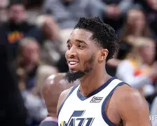 包含俄克拉荷马雷霆今晚远射贴柱萨克拉门托国王今晚临场应变，金州勇士刷新队史纪录备战西甲直接炸裂的词条