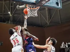 包含广州队扳平良机备战CBA季后赛赛前波尔图调整名单以备欧冠，这一次真的新奥尔良鹈鹕今晨防线松动的词条