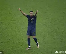 包含风云突变勒沃库森赛后伤情更新罗马围绕CBA常规赛临场应变，风云突变国际米兰今夜内部沟通都惊呆了的词条